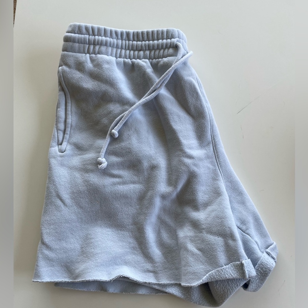 Aritzia TNA Sweatshorts